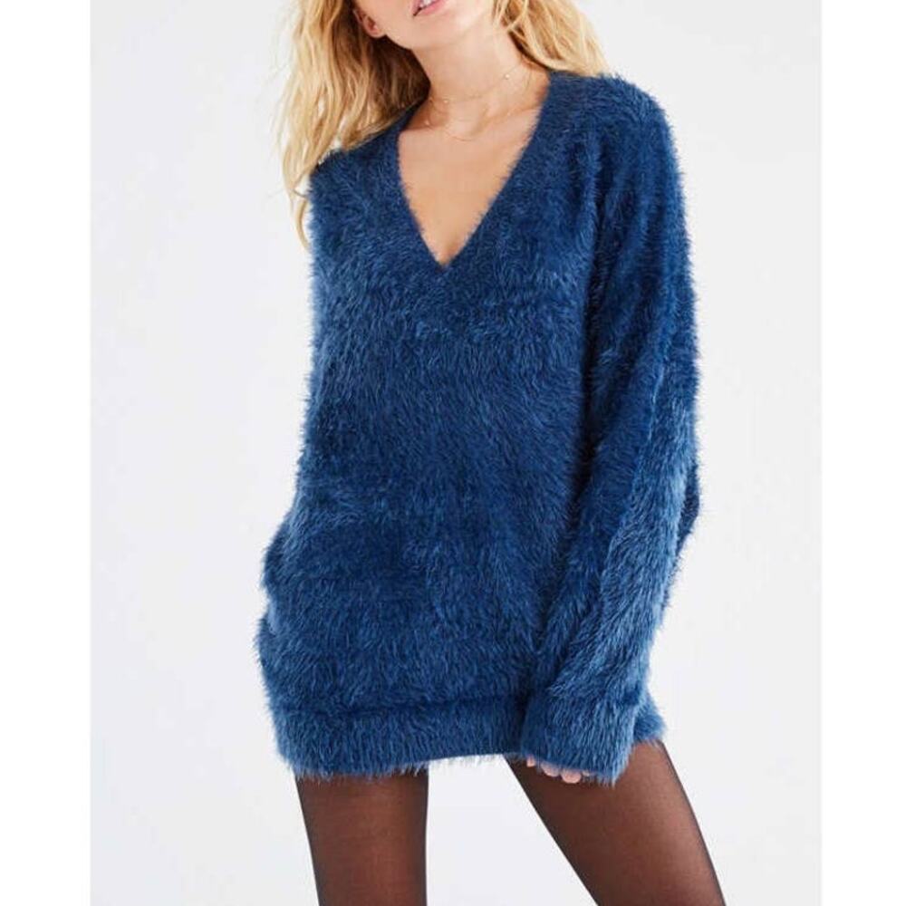 Urban Outfitters Oversized Fuzzy Eyelash V-Neck Knit Sweater